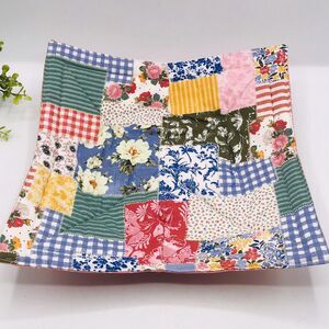 Microwave Dinner Plate Cozy: Reversible, Patchwork Rose Floral Cottage Garden